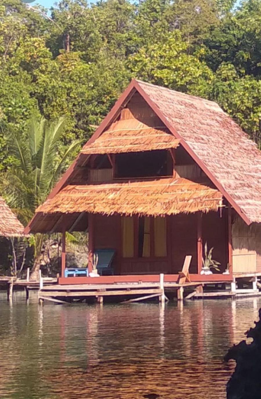 Beser Bay Homestay Besir エクステリア 写真